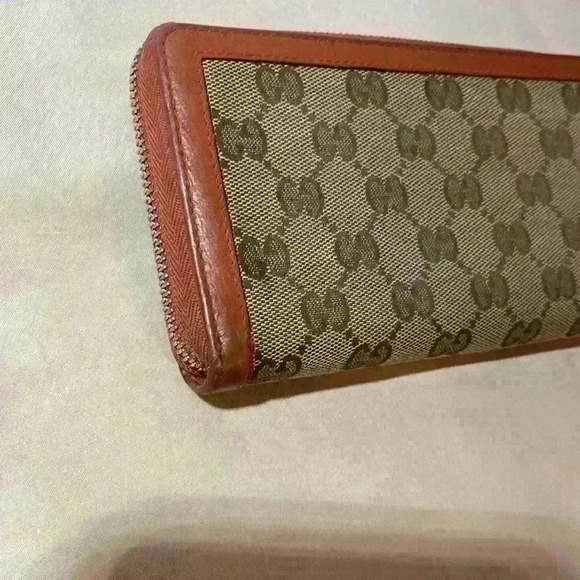 Gucci Monogram Wallet - Picture 8 of 12